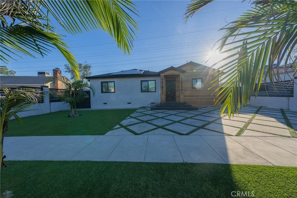 7719 Rhodes - Photo 1