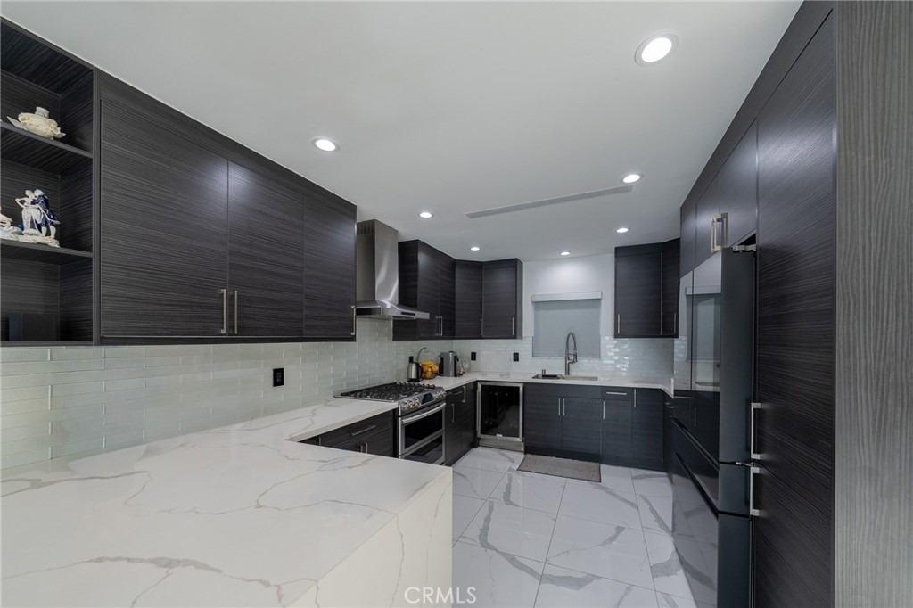 7719 Rhodes - Photo 6