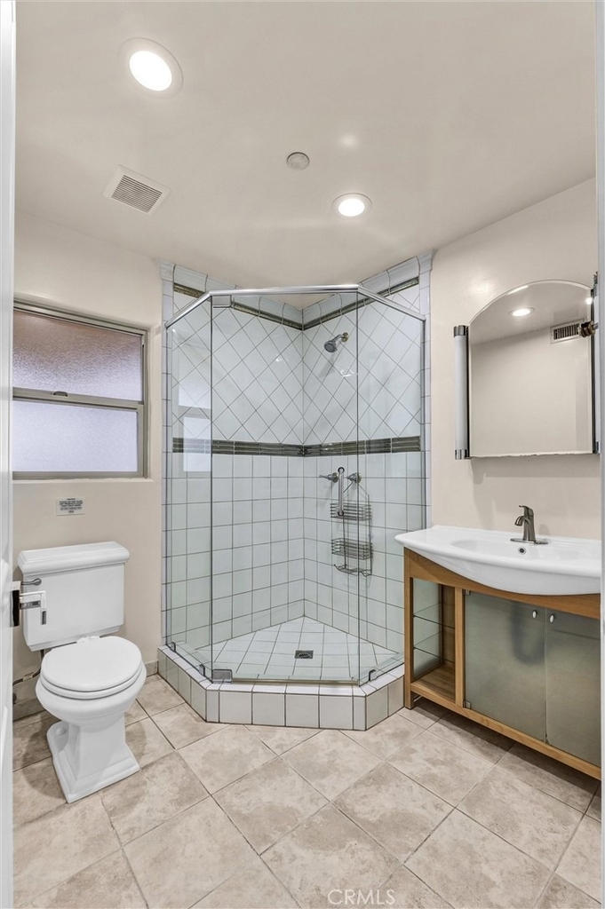 876 Harrington - Photo 24
