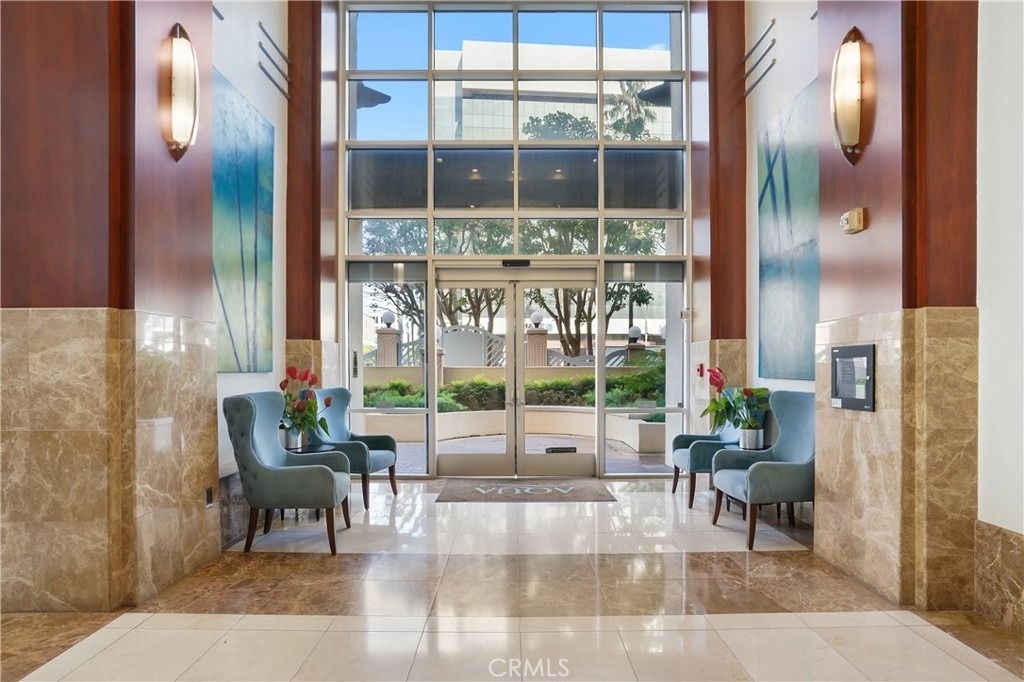488 E Ocean - Photo 2