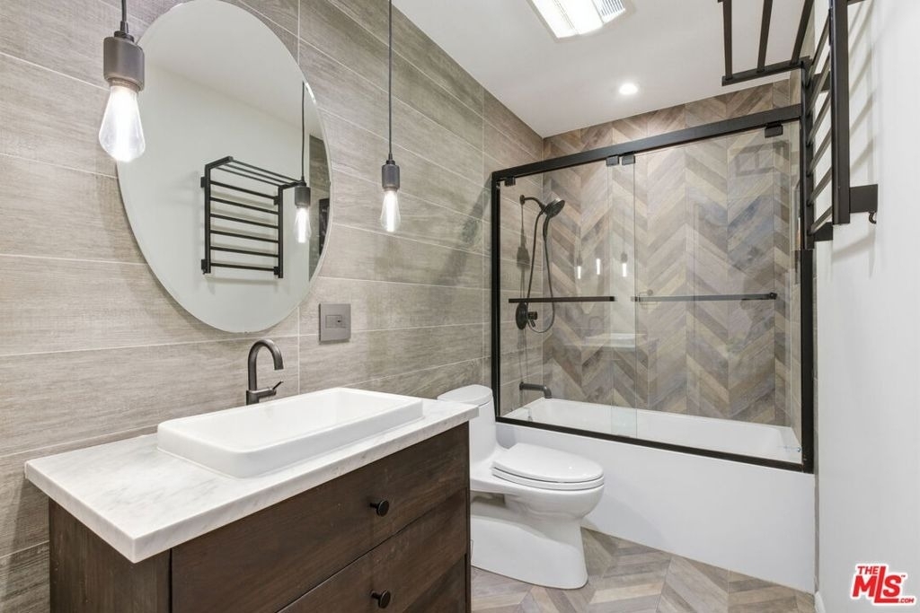9820 Yoakum Drive - Photo 15