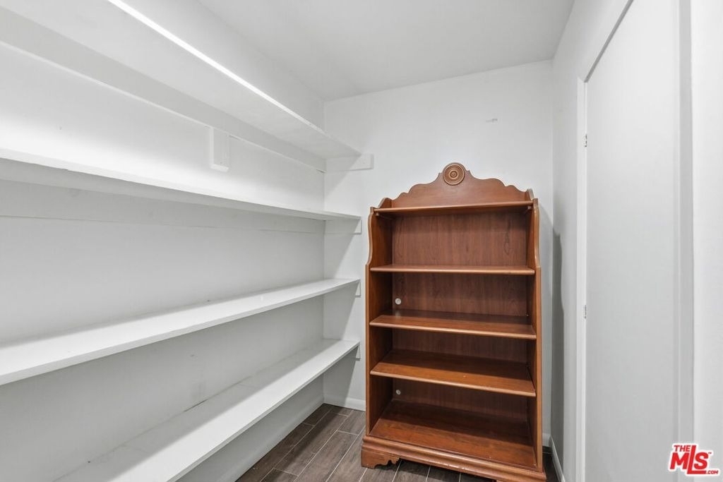 9820 Yoakum Drive - Photo 17