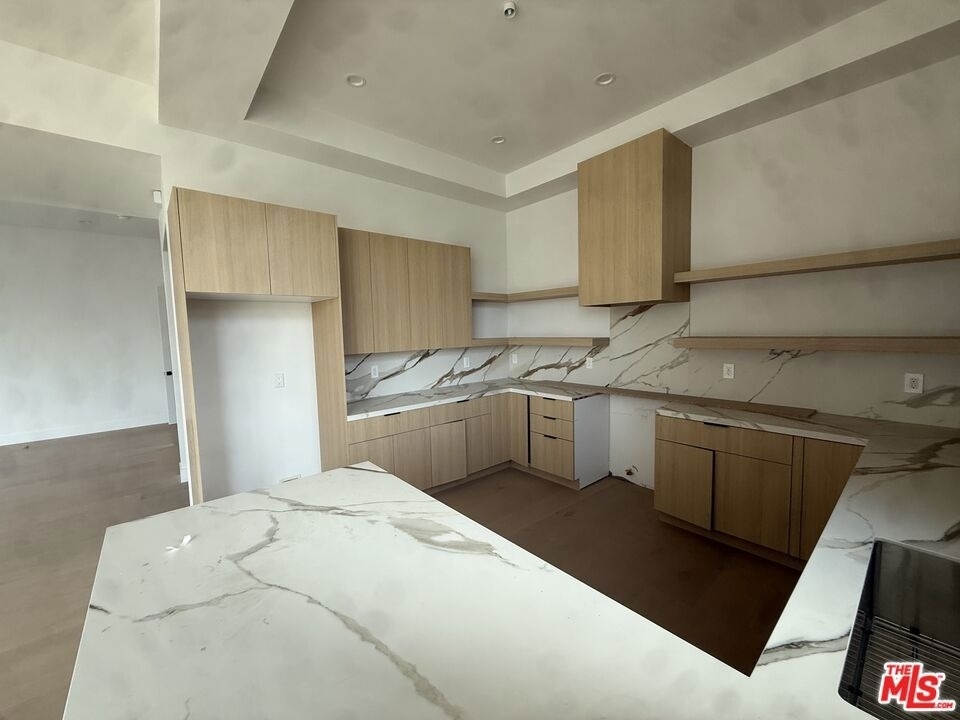 3846 Bentley Avenue - Photo 11