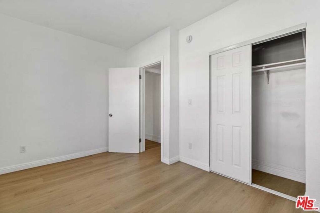 1125 S Lake Street - Photo 11