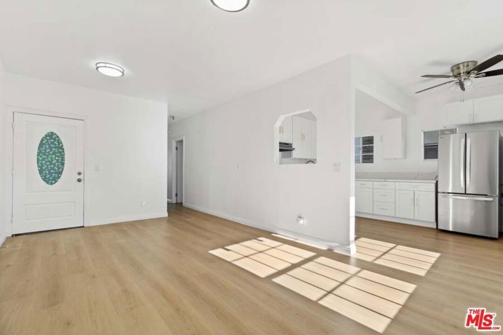 1125 S Lake Street - Photo 5