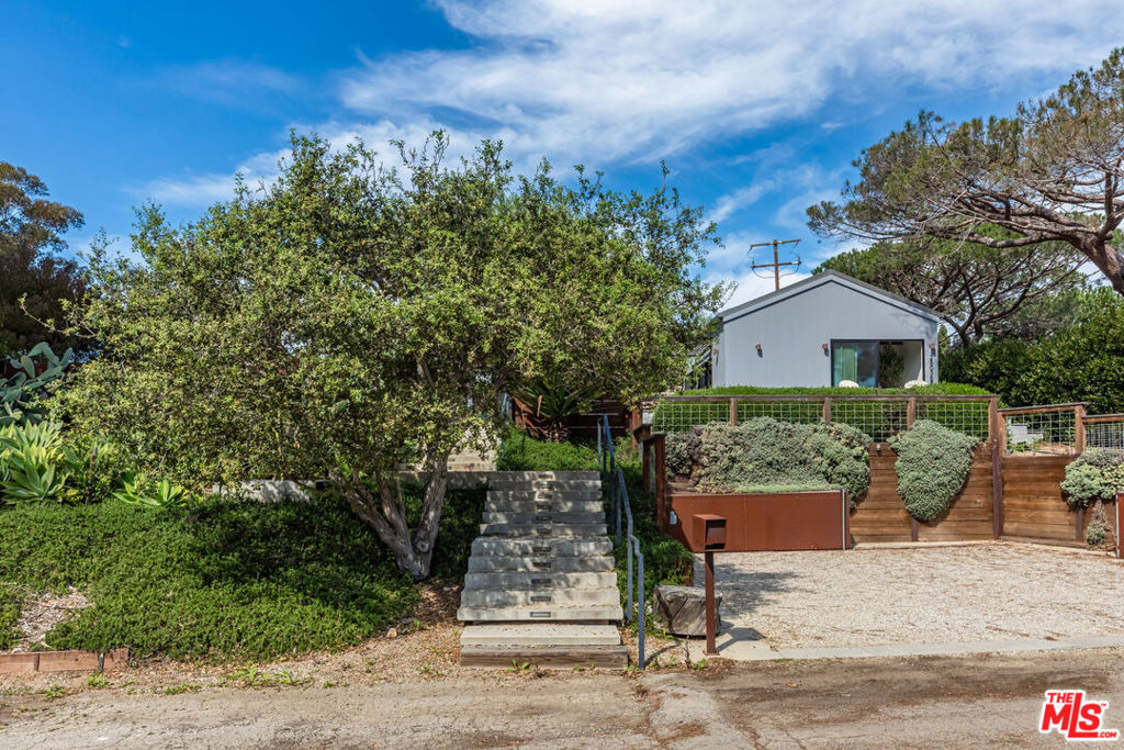 28036 Sea Lane Drive - Photo 6