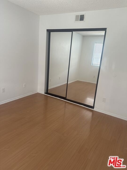955 S Normandie Avenue - Photo 14