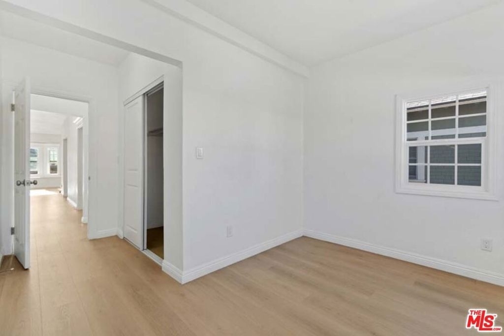 1125 S Lake Street - Photo 10