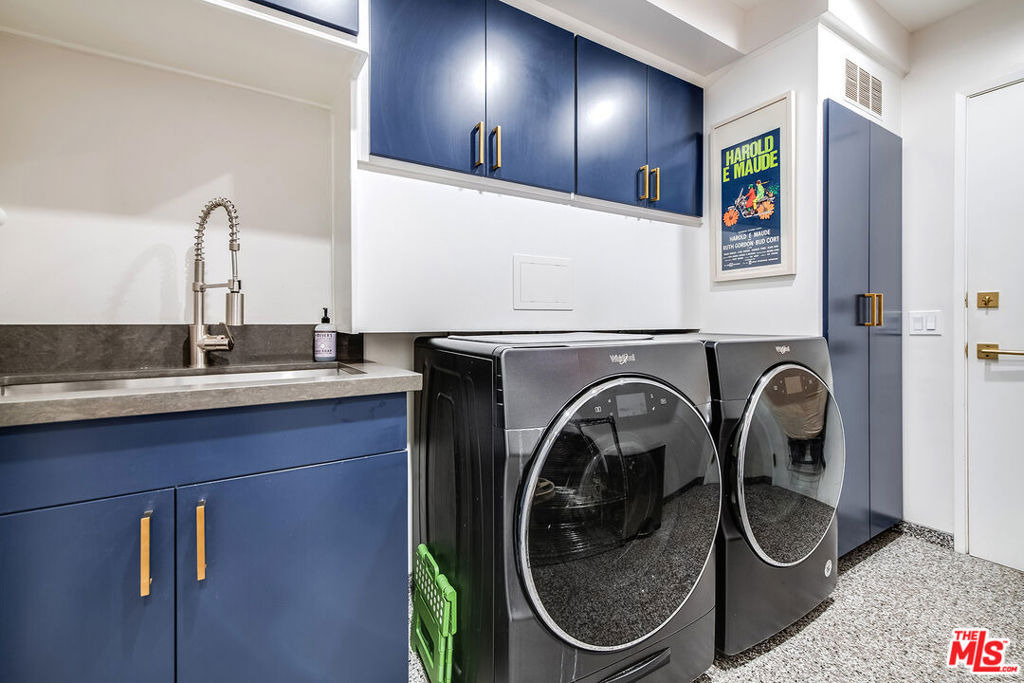 4635 Clybourn Avenue - Photo 31