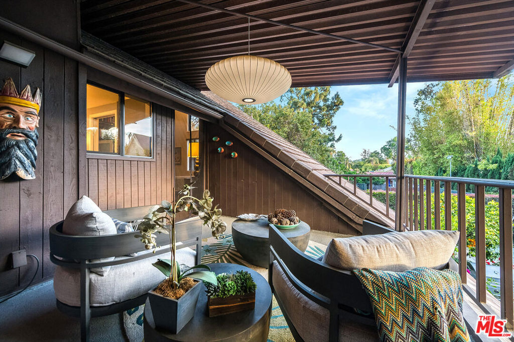 4635 Clybourn Avenue - Photo 46