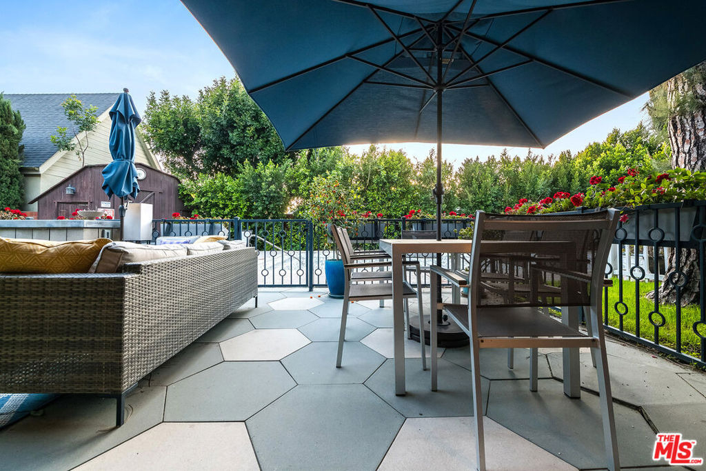 4635 Clybourn Avenue - Photo 33