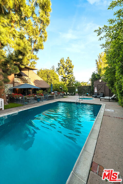4635 Clybourn Avenue - Photo 38