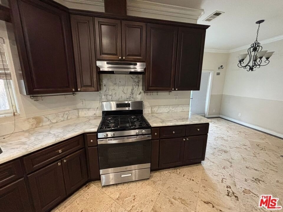 2600 W Picadilly Way - Photo 5