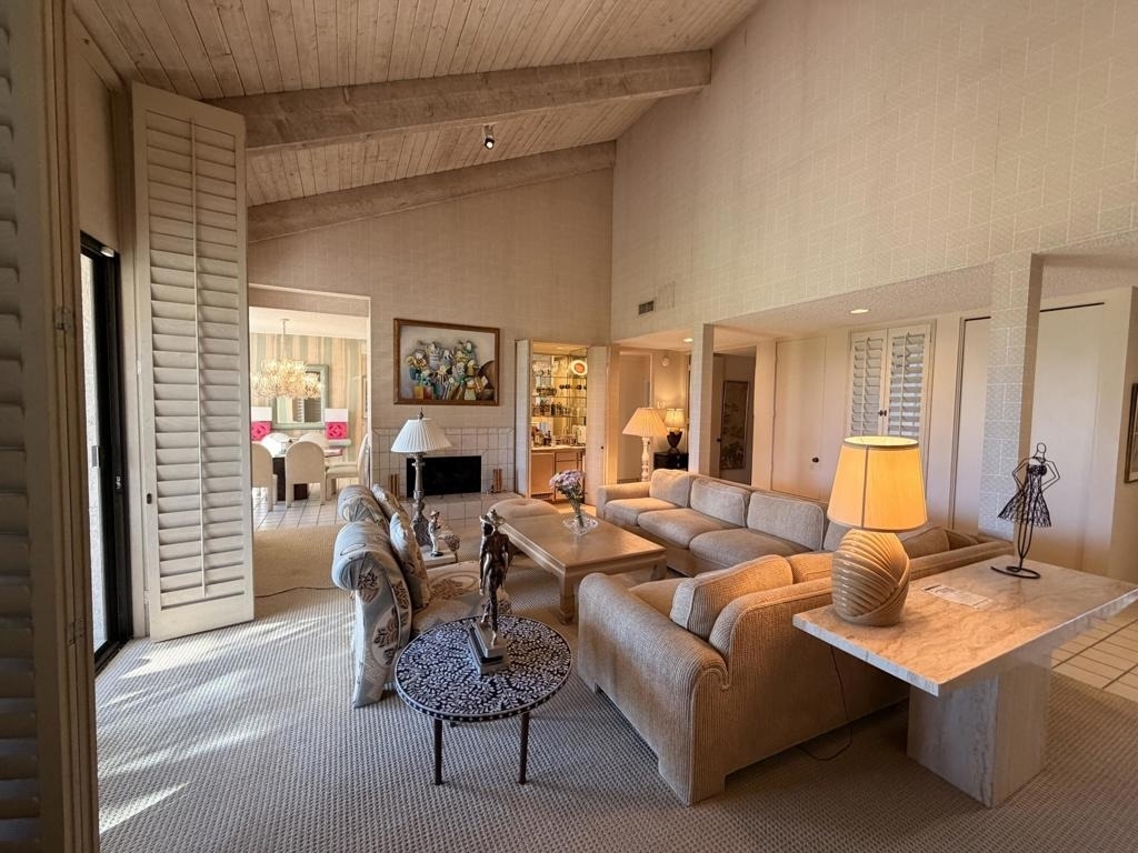 714 Inverness Drive - Photo 2
