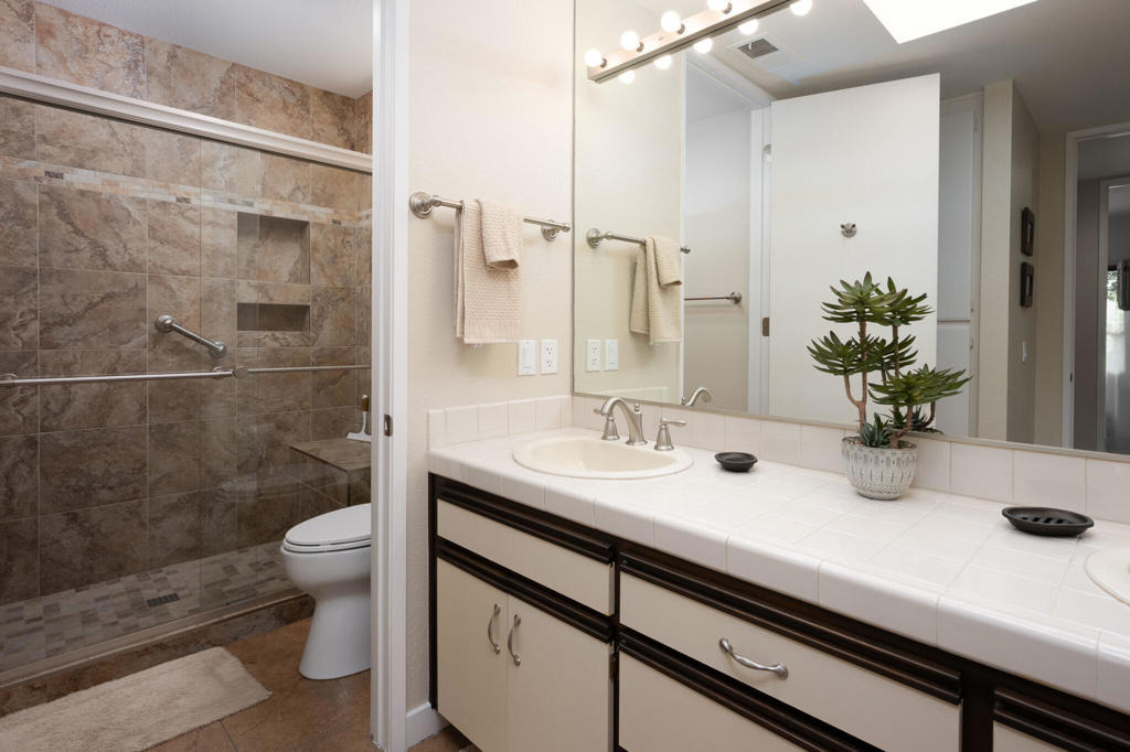 28764 Taos Court - Photo 16
