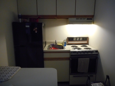 825 Beacon St - Photo 0