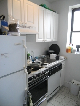 825 Beacon St - Photo 4