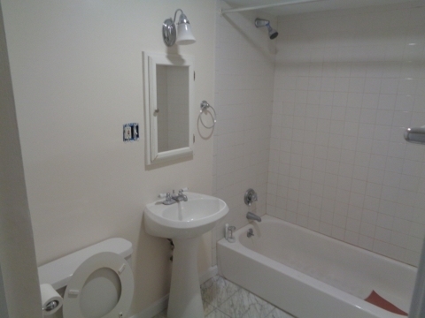 500 Park Dr - Photo 2