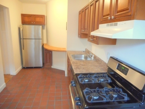 450 Park Dr - Photo 3