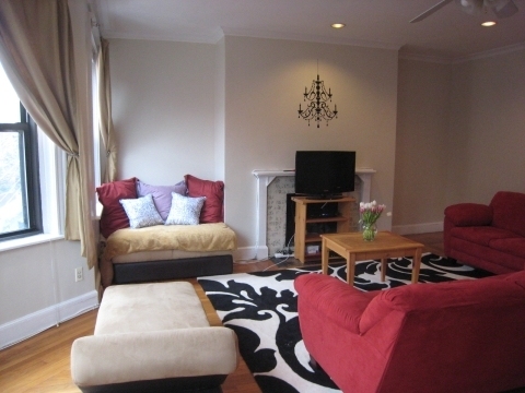 50 Carlton St - Photo 1
