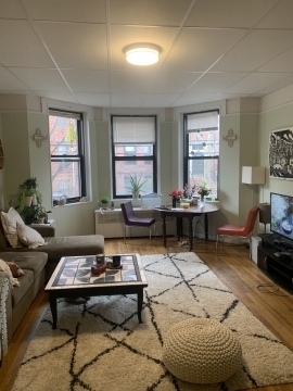 50 Carlton St - Photo 4