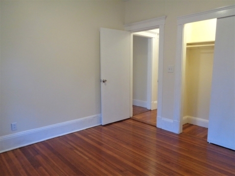 550 Brookline Ave - Photo 1