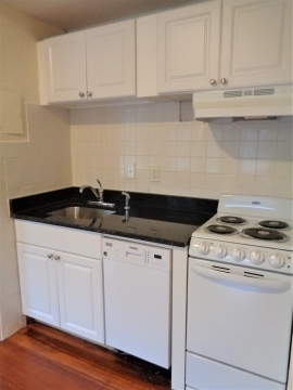 550 Brookline Ave - Photo 9