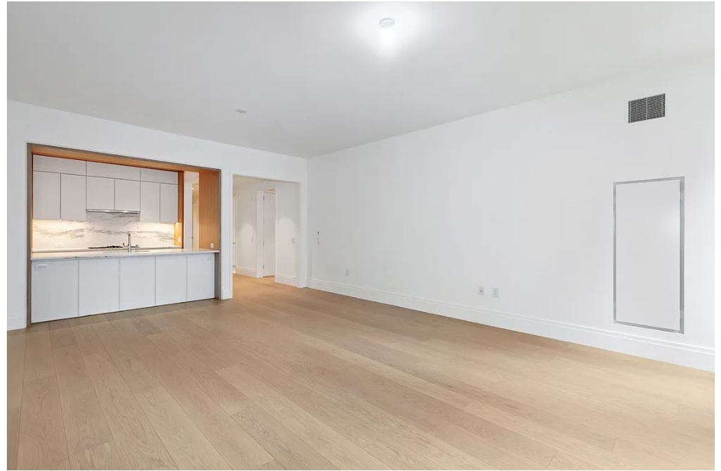50 W 66th St - Photo 3