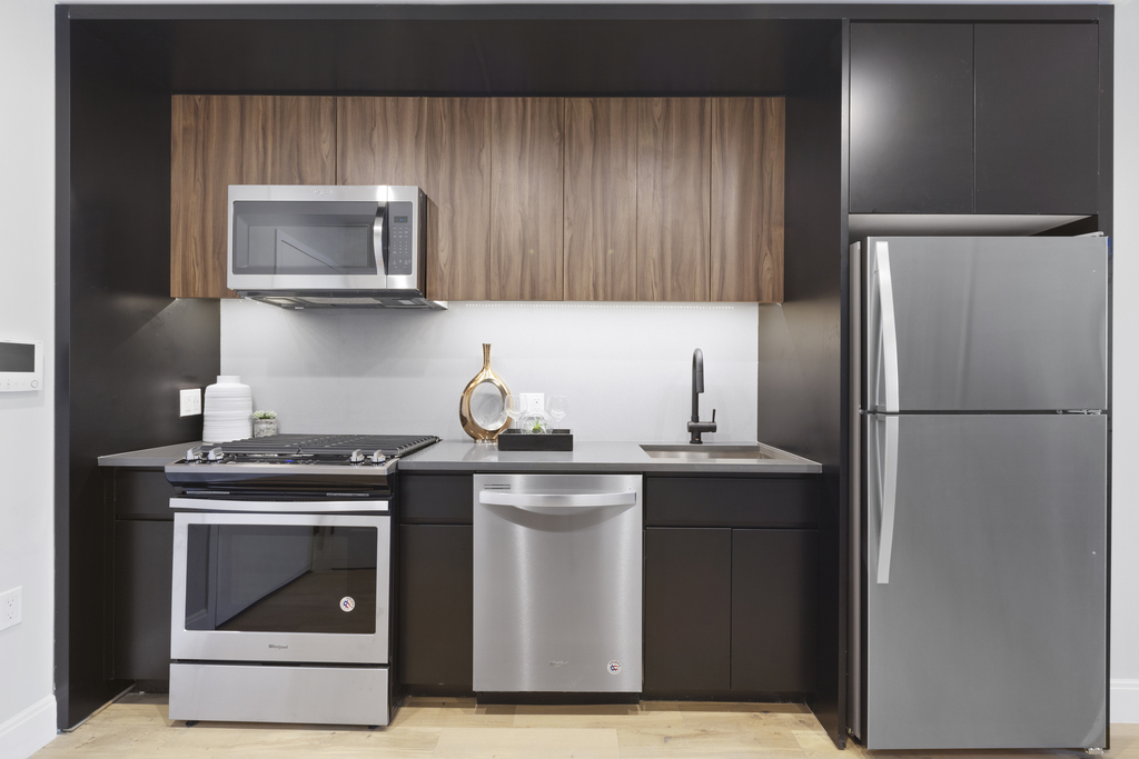 329 East 132nd Street - Photo 3