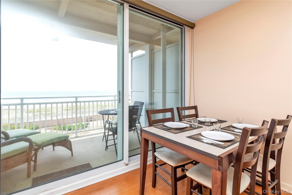 830 Shore Road - Photo 6