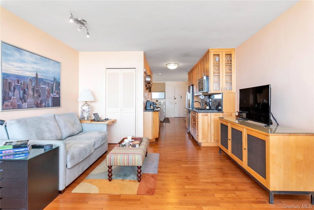 830 Shore Road - Photo 2