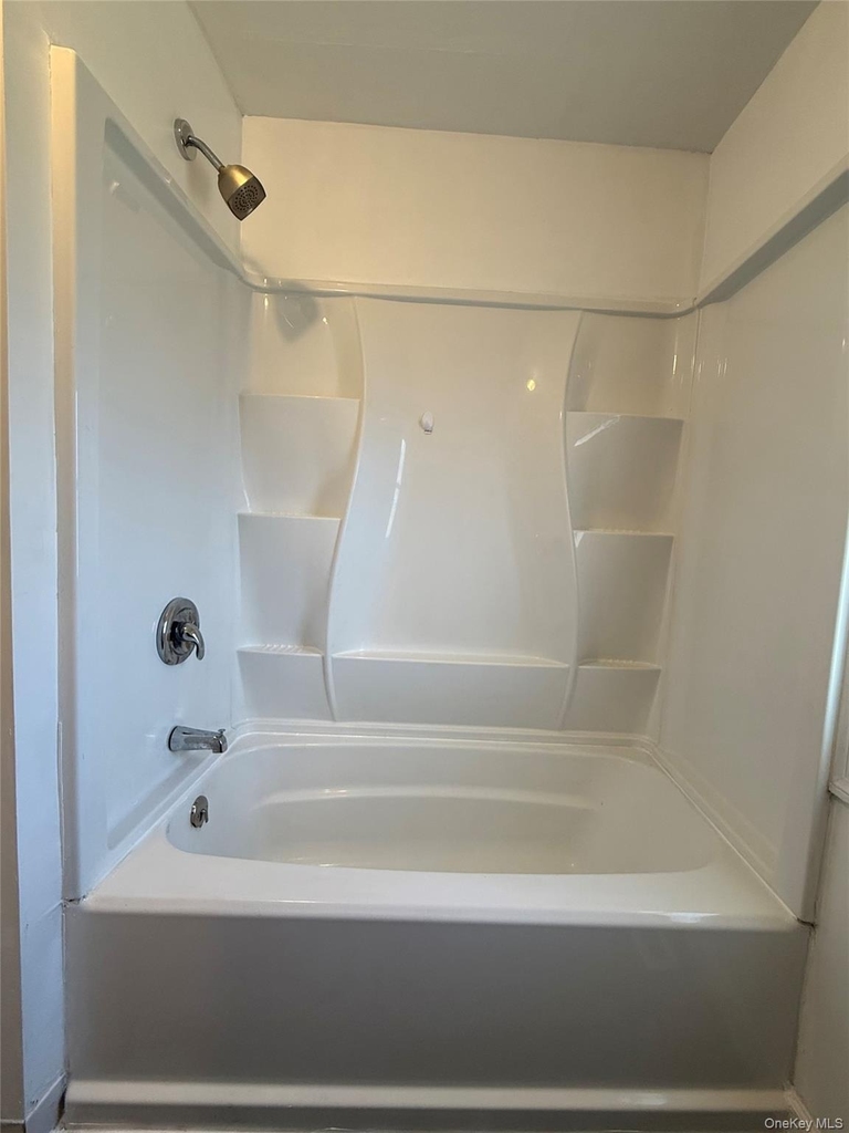 657 Eatontown Road - Photo 8