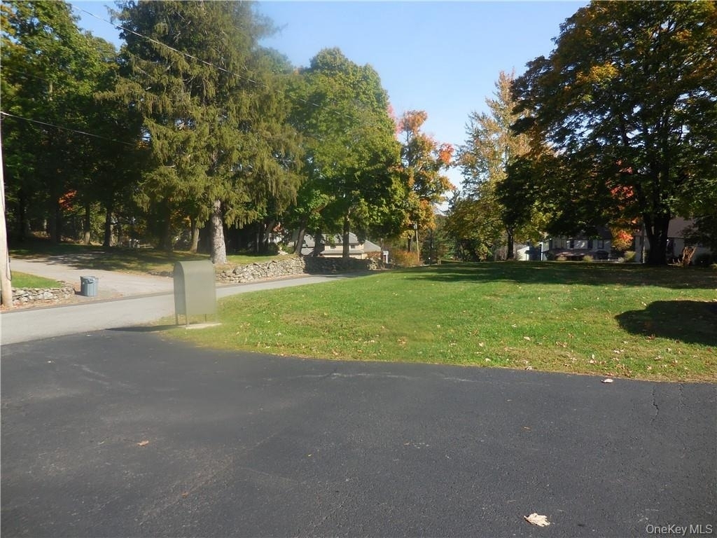 78 Duncan Avenue - Photo 6