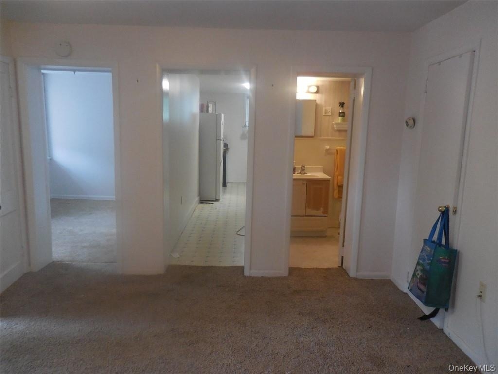 78 Duncan Avenue - Photo 2