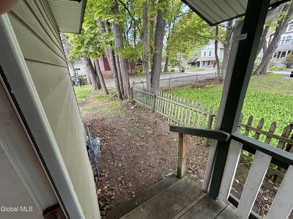 165 Lake Avenue - Photo 25