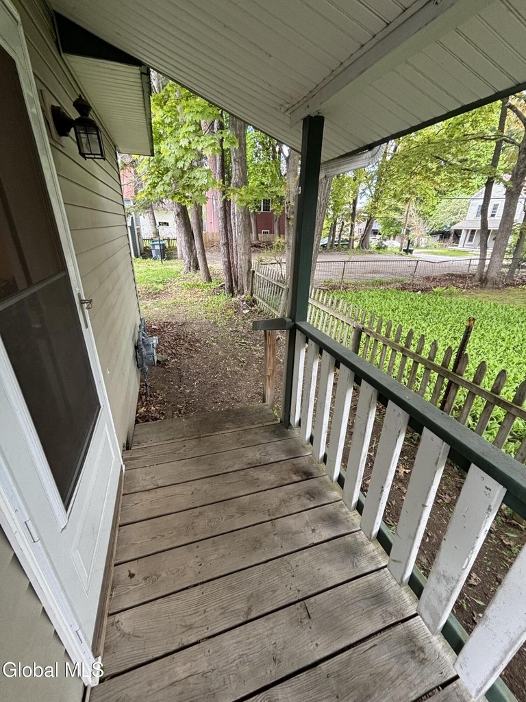 165 Lake Avenue - Photo 26