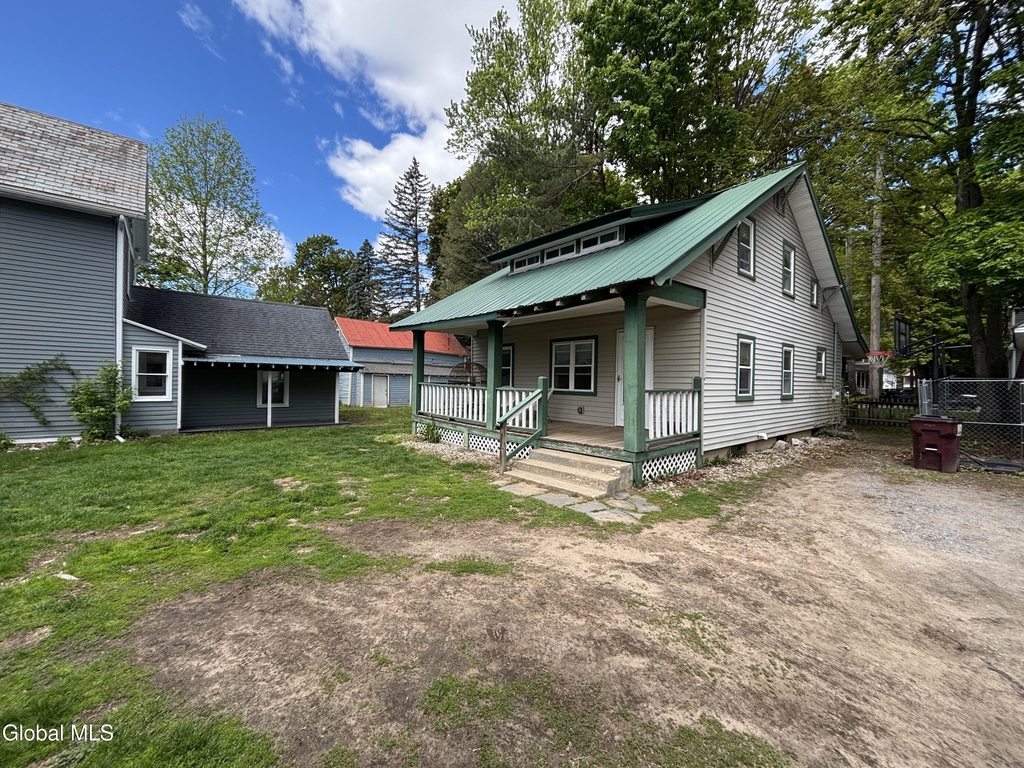 165 Lake Avenue - Photo 6