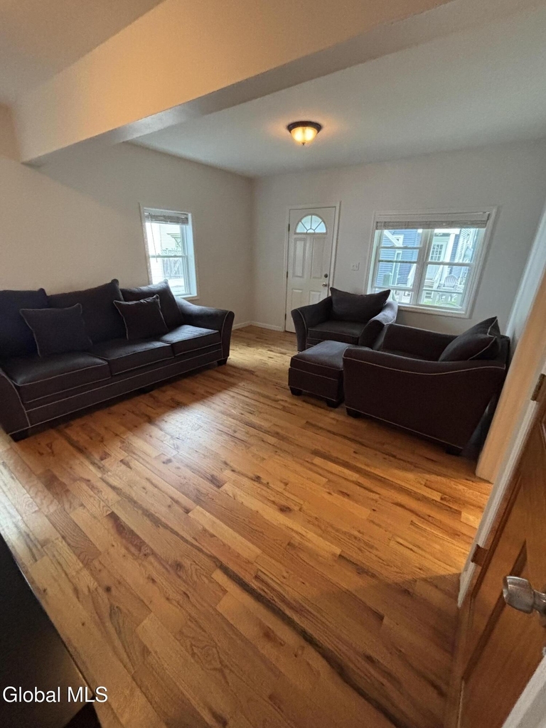 165 Lake Avenue - Photo 12