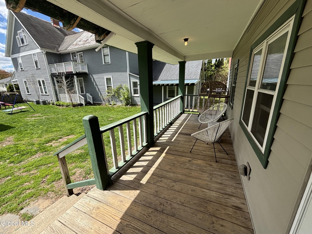 165 Lake Avenue - Photo 7