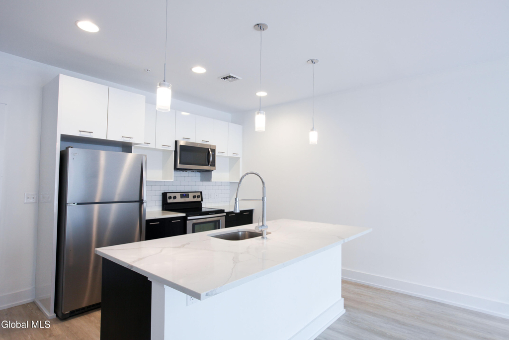 21 Whistler Court - Photo 1