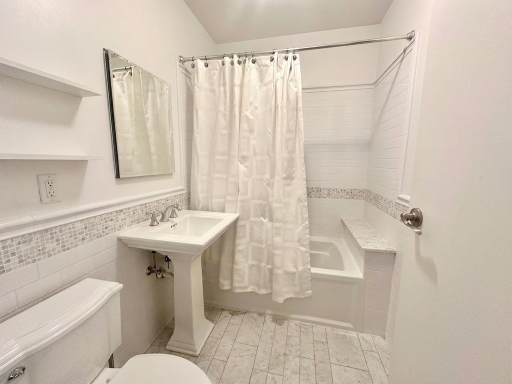 1298 Madison Avenue - Photo 5