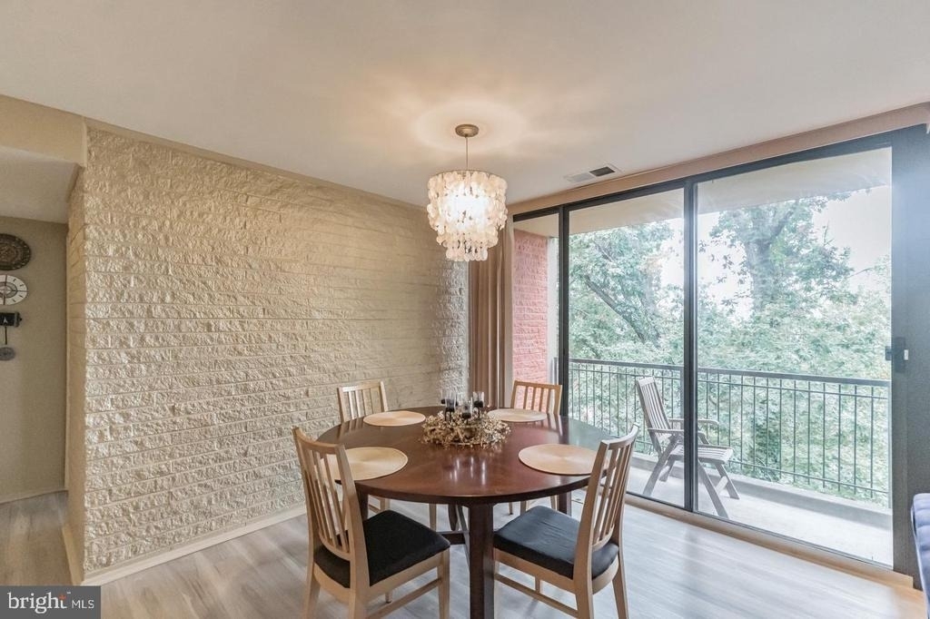 8 S Van Dorn Street - Photo 2