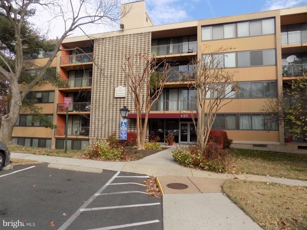 8 S Van Dorn Street - Photo 0
