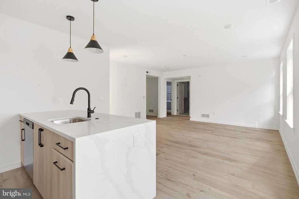 208 Vine Street - Photo 7