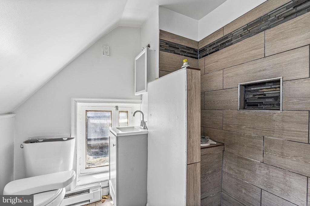 4908 Germantown Avenue - Photo 3