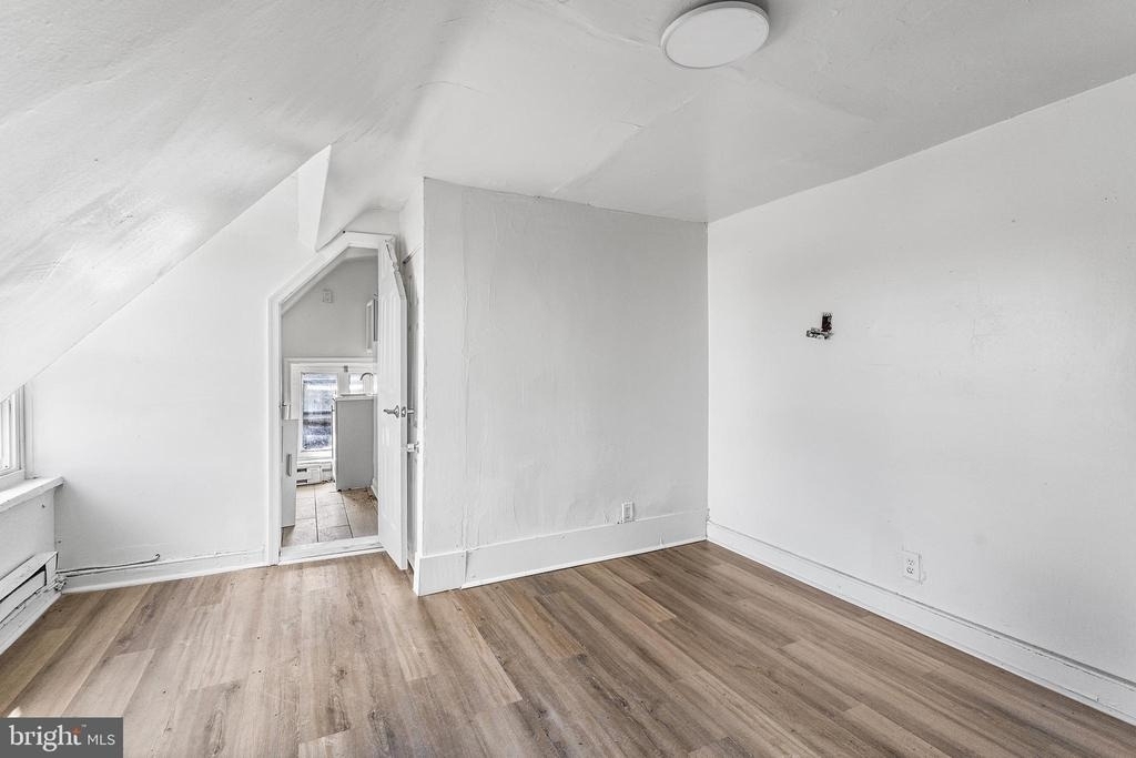 4908 Germantown Avenue - Photo 2