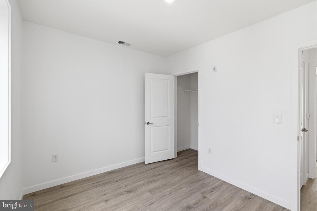 915 N Broad Street - Photo 14