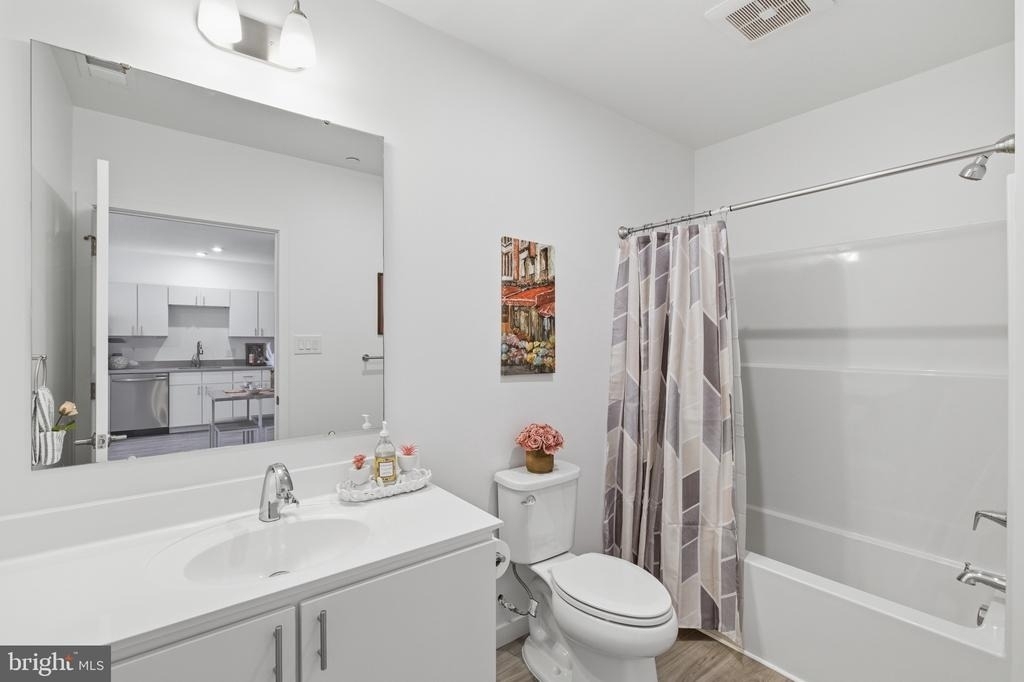 915 N Broad Street - Photo 8
