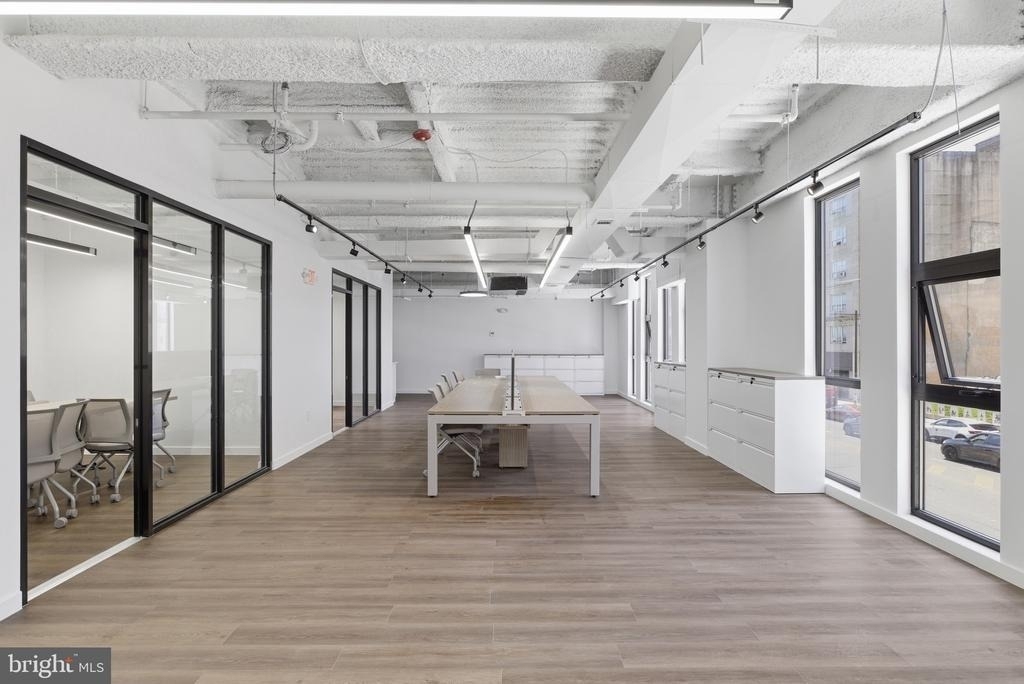 915 N Broad Street - Photo 22