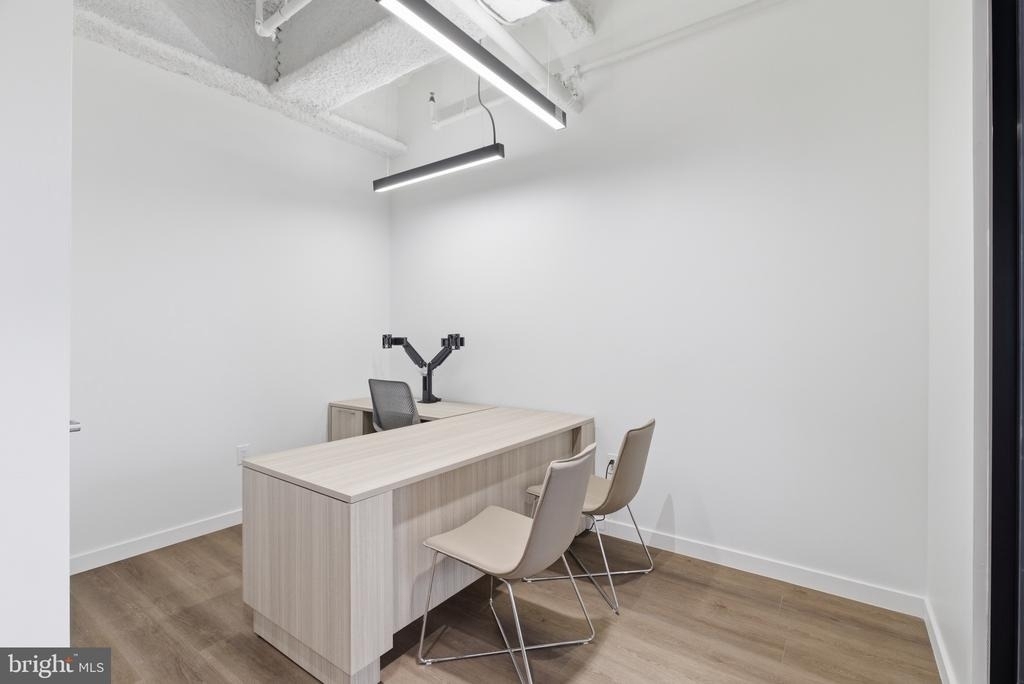 915 N Broad Street - Photo 24